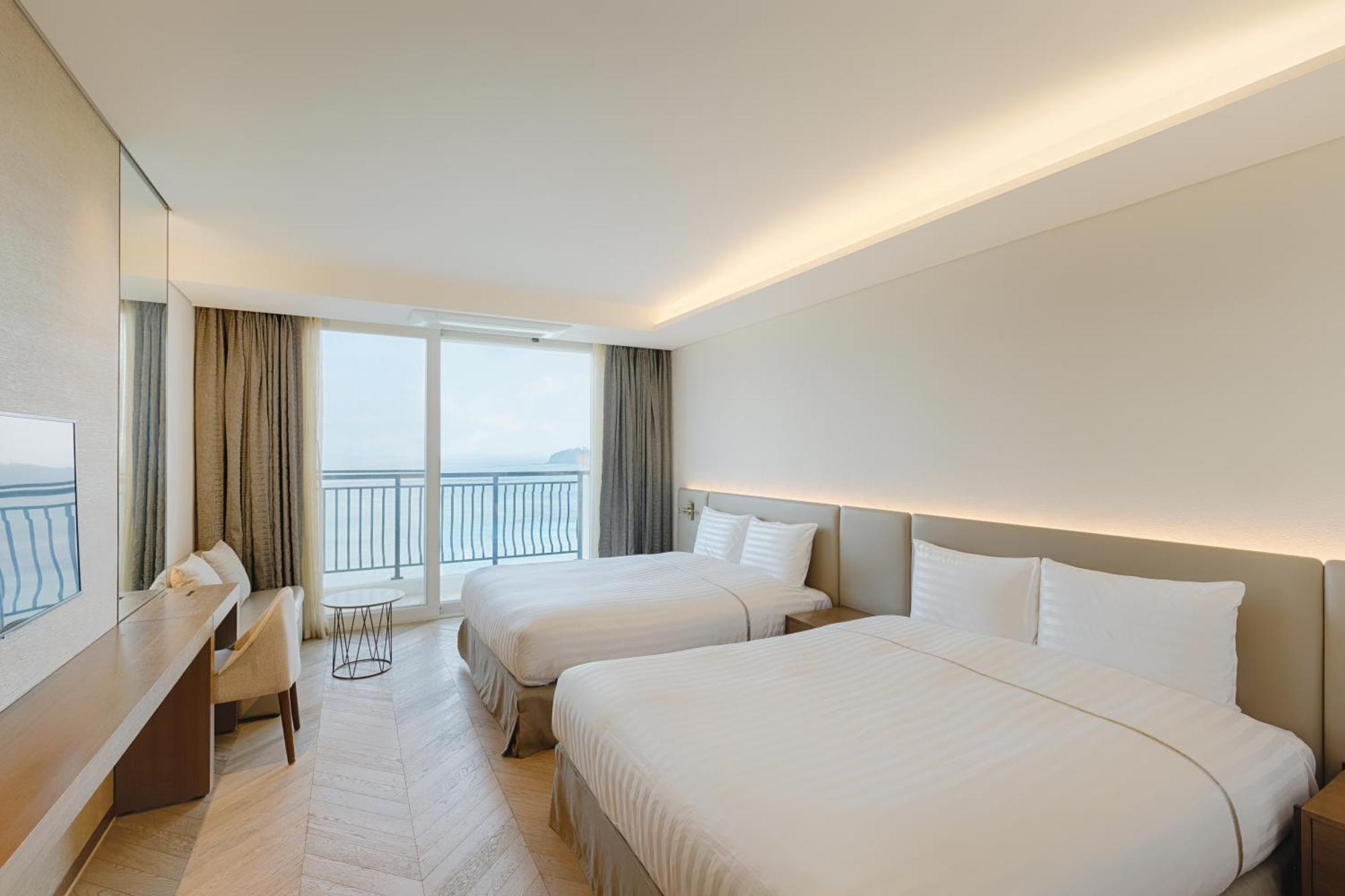 Sol Beach Jindo Exterior photo